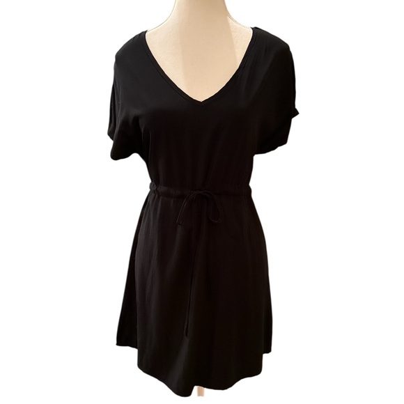 Black V-Neck Mini Dress Swimsuit‎ Cover-Up Short Sleeve Ekouaer Size Small - Picture 4 of 9